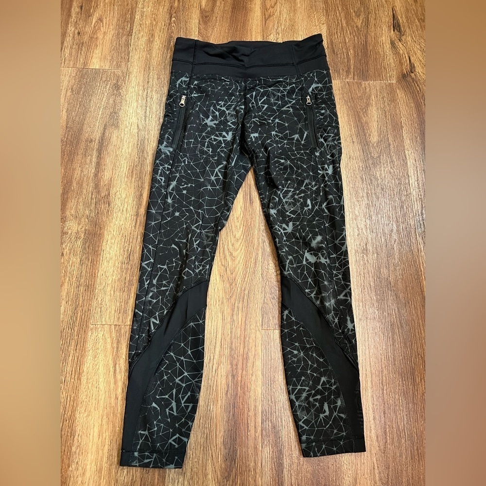 Lululemon Inspire Tight II Women's Full-On Luxtreme Mesh Size 4
